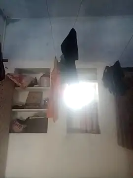 Snapshot of Desirock001 chatting on 10-06-25, 02:57 Desirock001 online show from 10-06-25, 02:57