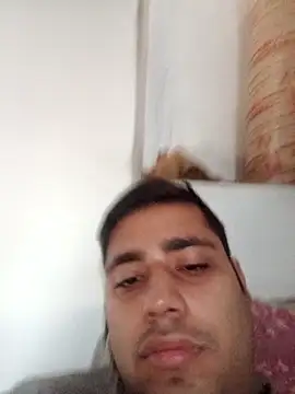 Snapshot of Desirock001 chatting on 10-20-25, 01:51 Desirock001 online show from 10-20-25, 01:51