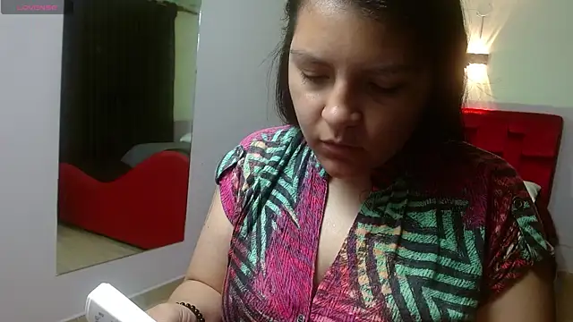 Sahamara 07 online show from 11-17-25, 01:48