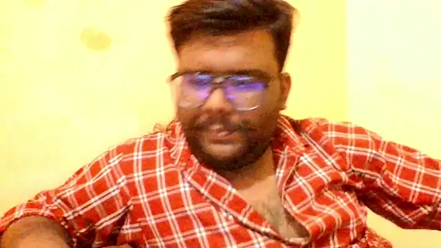 Snapshot of brownbear6 chatting on 10-27-25, 06:42 brownbear6 online show from 10-27-25, 06:42