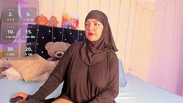 Dana-Alabi online show from 11-26-25, 12:38