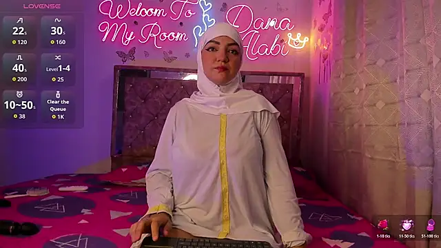 Dana-Alabi online show from 03-11-26, 01:05