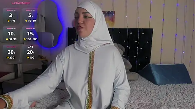 Dana-Alabi online show from 11-10-25, 02:16