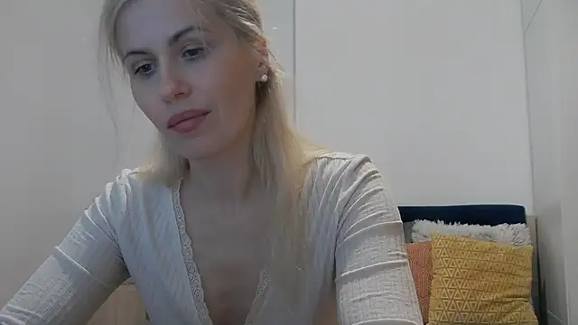 Lika Soul online show from 10-31-25, 04:25