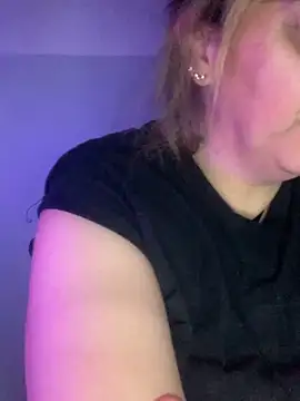 LupeLok online show from 12-03-25, 04:24