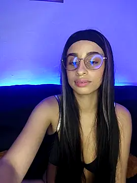 Snapshot of issis22 chatting on 10-04-25, 03:08 issis22 online show from 10-04-25, 03:08