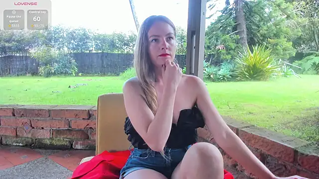 Angiehuston1 online show from 05-04-26, 01:58
