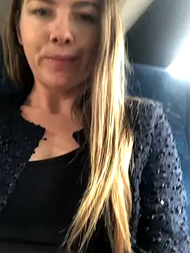 Angiehuston1 online show from 09-27-25, 02:01