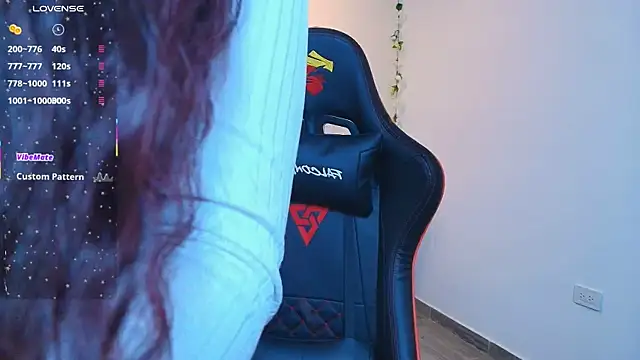 ViolethRosse online show from 11-12-25, 07:51