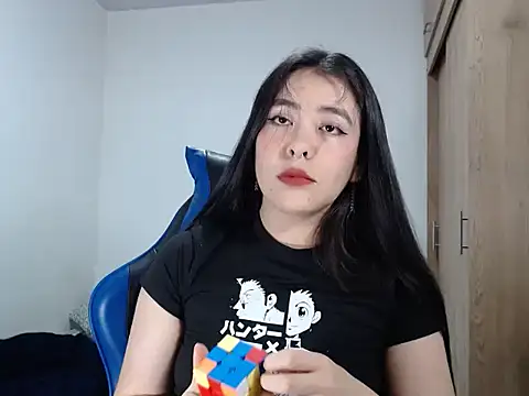 EloiseJun online show from 01-07-26, 04:17