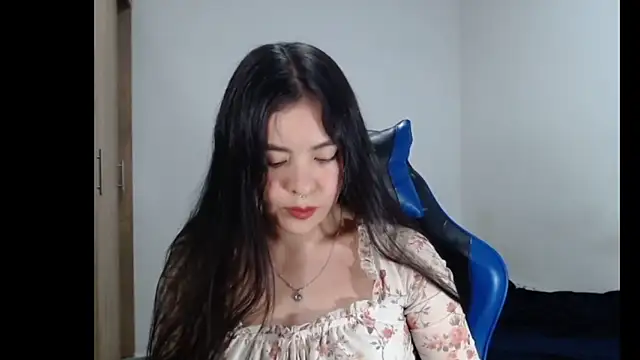 EloiseJun online show from 03-16-26, 06:06