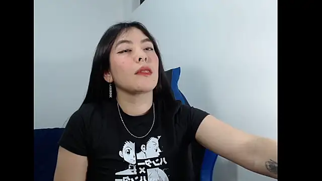 EloiseJun online show from 04-23-26, 04:41