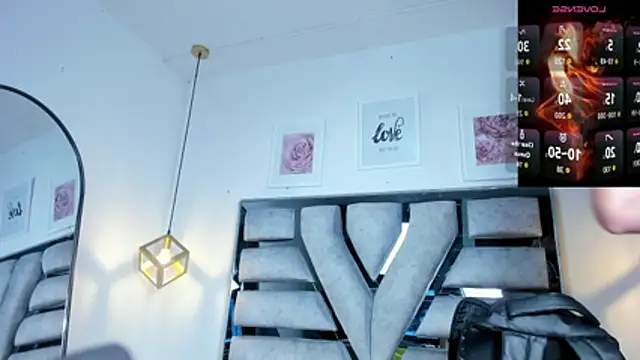 lianfox  online show from 04-11-26, 12:31