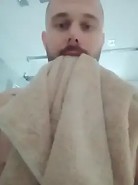 Snapshot of Barber33zk chatting on 02-23-26, 05:35 Barber33zk online show from 02-23-26, 05:35