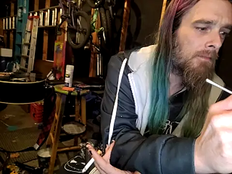 thejuicybacon online show from 11-18-25, 04:49