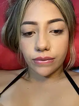 MissCat  online show from 11-01-25, 11:09