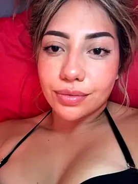 MissCat  online show from 10-31-25, 03:14