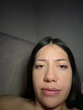 MissCat  online show from 05-25-26, 01:27
