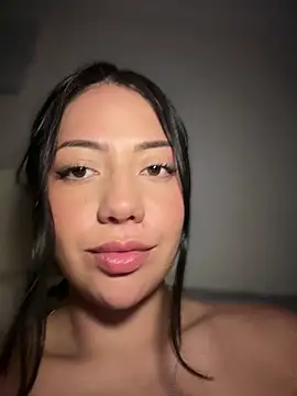 Snapshot of MissCat_ chatting on 07-02-26, 04:51 MissCat online show from 07-02-26, 04:51