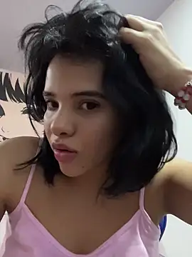 Snapshot of Ada_sienn chatting on 07-08-26, 03:24 Ada sienn online show from 07-08-26, 03:24