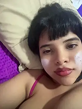Snapshot of Ada_sienn chatting on 06-10-26, 03:41 Ada sienn online show from 06-10-26, 03:41
