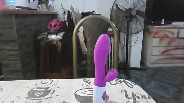 loliporomero online show from 10-28-25, 12:00