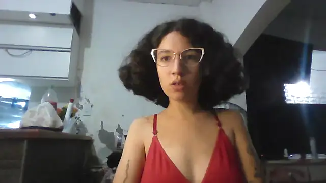 loliporomero online show from 11-17-25, 03:43