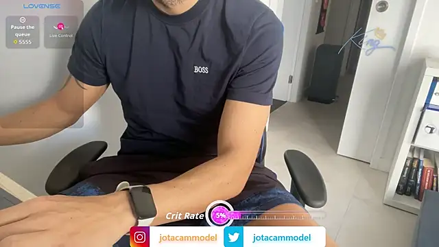 Snapshot of _Jota25_ chatting on 06-29-26, 01:56 Jota25 online show from 06-29-26, 01:56
