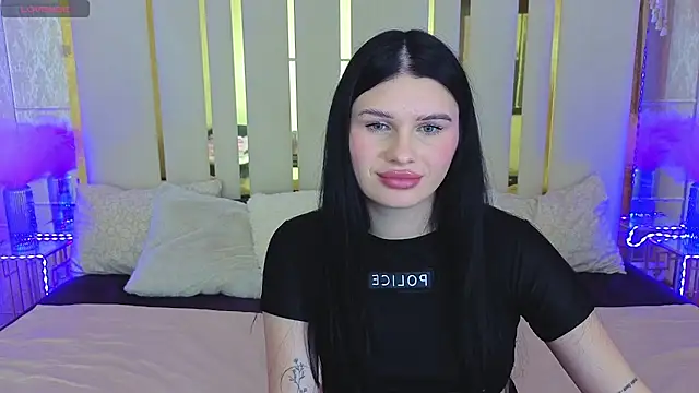 Neyla Charm online show from 11-09-25, 02:21