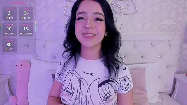 Snapshot of Cassie66_ chatting on 09-29-25, 03:35 Cassie66 online show from 09-29-25, 03:35