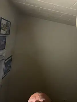 Snapshot of NiftyCaptain3 chatting on 02-09-26, 08:56 NiftyCaptain3 online show from 02-09-26, 08:56