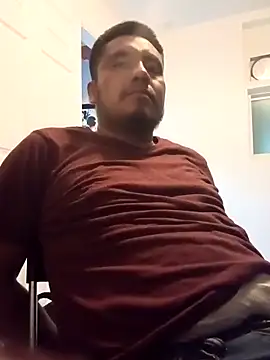 hernande986 online show from 04-24-26, 02:13