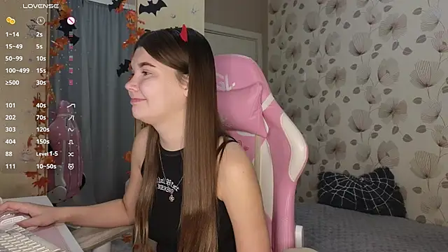  cute ice online show from 10-31-25, 06:10