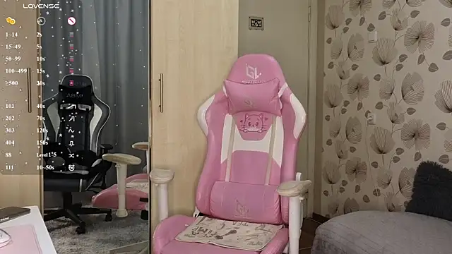  cute ice online show from 05-08-26, 09:24