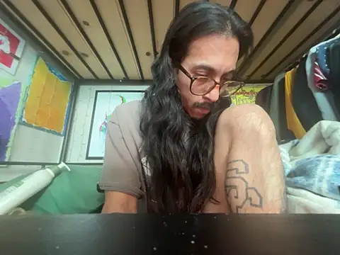 Snapshot of bigdickkane300 chatting on 11-07-25, 10:13 bigdickkane300 online show from 11-07-25, 10:13