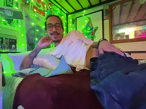 bigdickkane300 online show from 05-11-26, 01:40