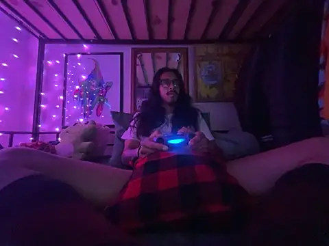 Snapshot of bigdickkane300 chatting on 09-11-25, 06:46 bigdickkane300 online show from 09-11-25, 06:46