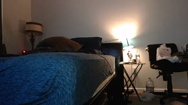 Snapshot of The1BBC chatting on 09-25-25, 07:42 The1BBC online show from 09-25-25, 07:42