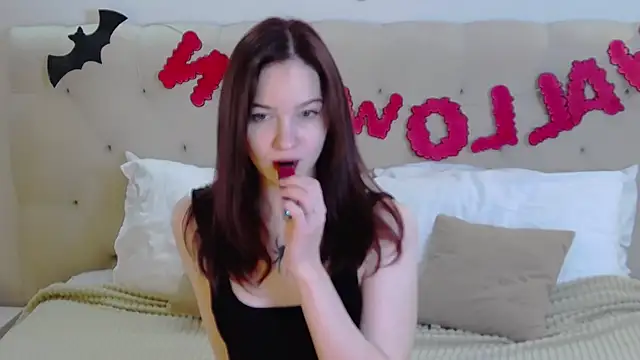 MichelleRoux online show from 10-30-25, 11:19