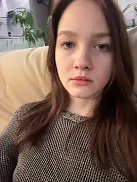 MichelleRoux online show from 12-04-25, 03:49