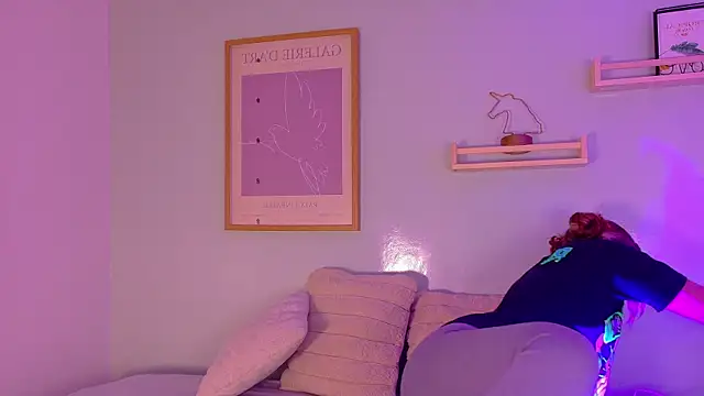 BelaMiller  online show from 12-17-25, 11:48