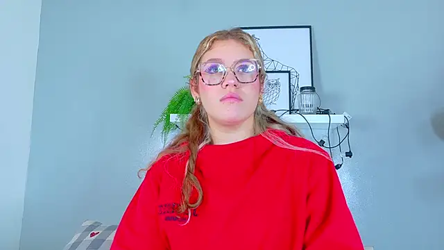 BelaMiller  online show from 11-11-25, 11:38