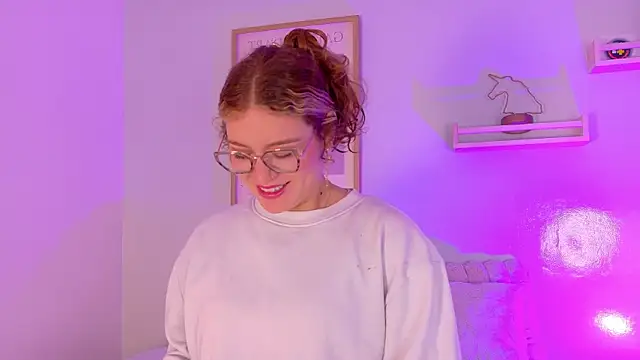 BelaMiller  online show from 12-20-25, 11:57