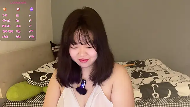 Kittenfishing online show from 10-14-25, 08:42