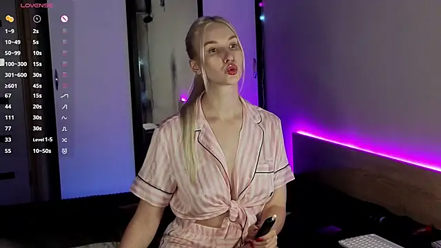 HitchcocianBlonde online show from 10-01-25, 06:01