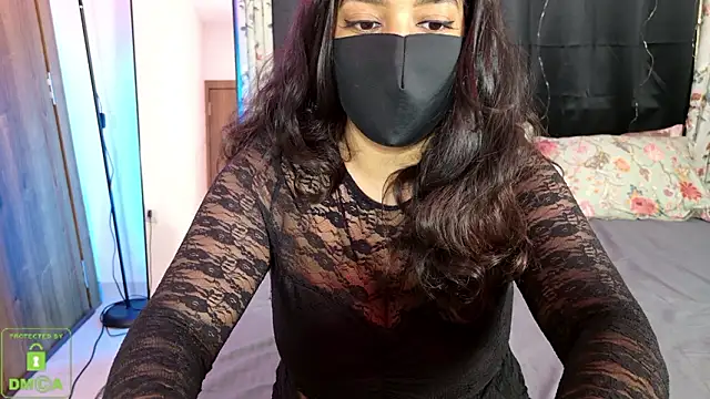 Snapshot of Gulaboo100 chatting on 02-27-26, 02:56 Gulaboo100 online show from 02-27-26, 02:56