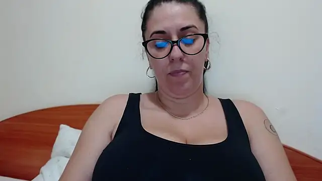 jollene online show from 10-09-25, 01:11