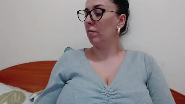 jollene online show from 04-14-26, 01:16