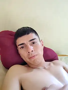 Snapshot of La_Cosita_69 chatting on 02-02-26, 05:23 La Cosita 69 online show from 02-02-26, 05:23