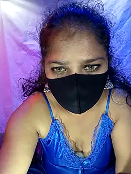 LushVamp online show from 12-16-25, 02:43